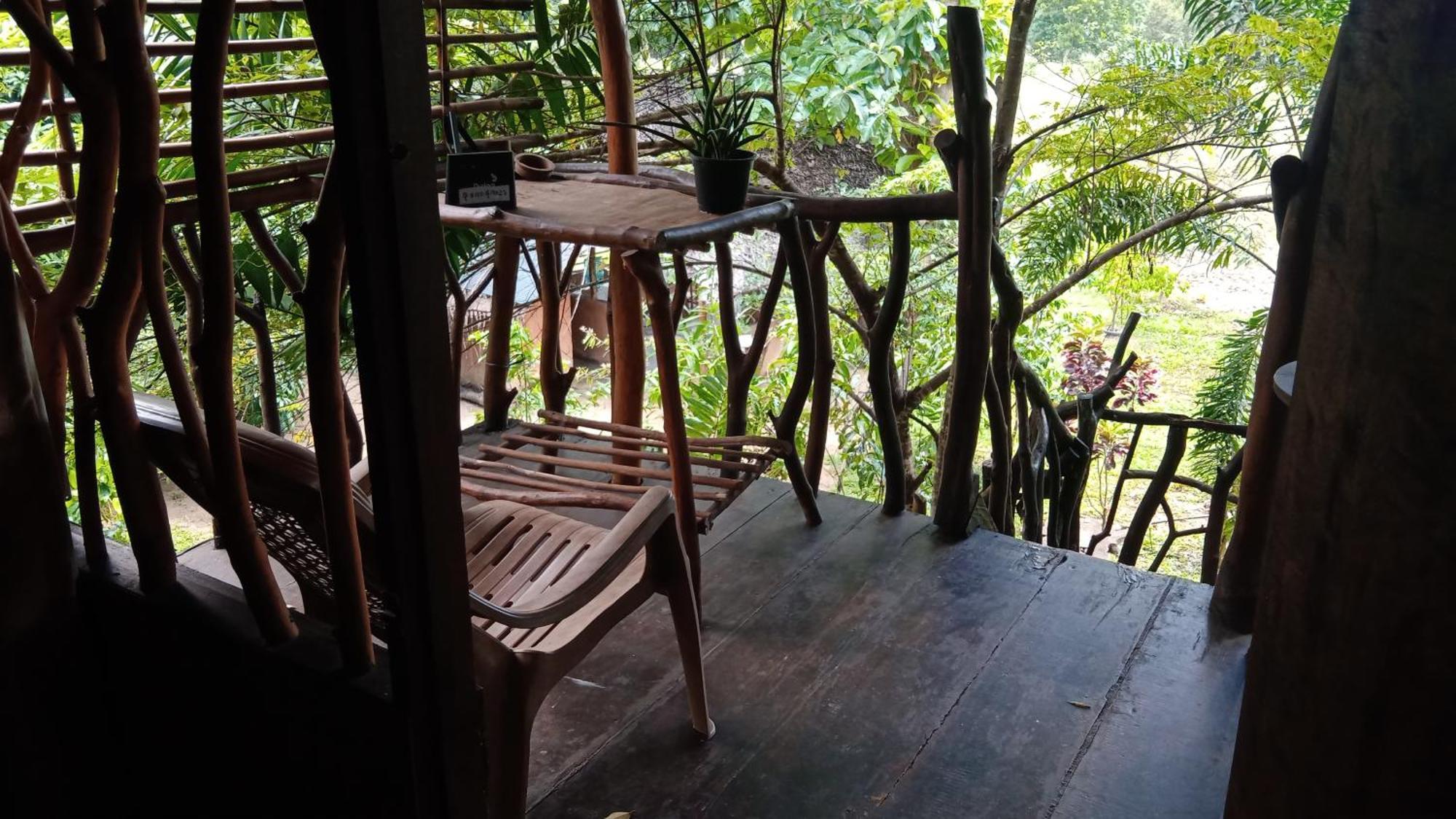 Отель Sigiriya Rock Gate Tree House Экстерьер фото